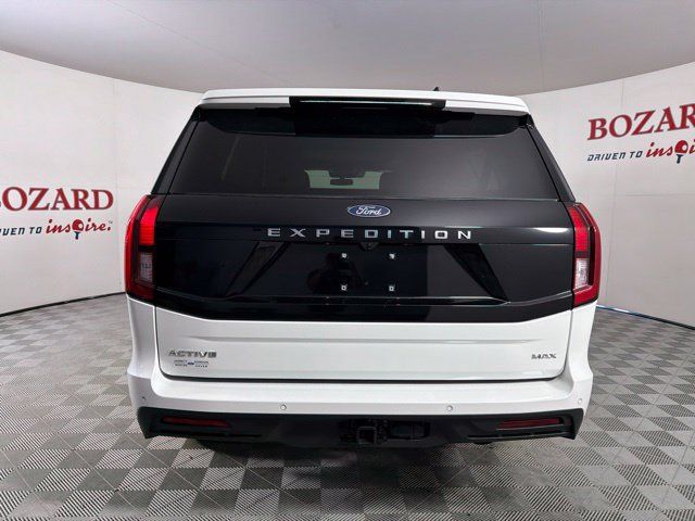 Used 2026 Ford Expedition Max Active RWD image 8