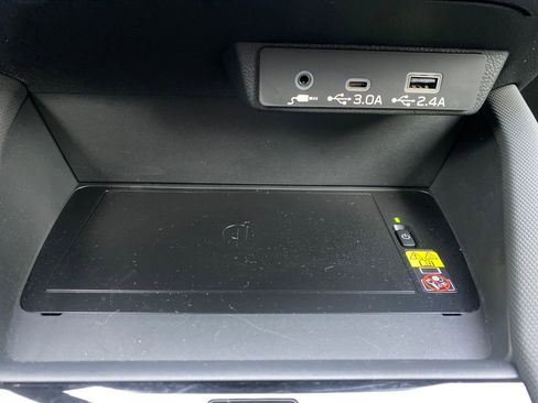 Certified 2025 Subaru Forester Premium image 46