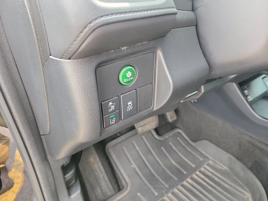 Used 2022 Honda HR-V EX-L image 25