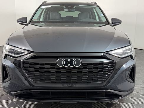 Used 2024 Audi Q8 e-tron Premium Plus AWD/4WD image 5