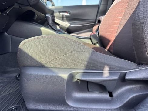 Used 2024 Toyota Corolla SE FWD image 13