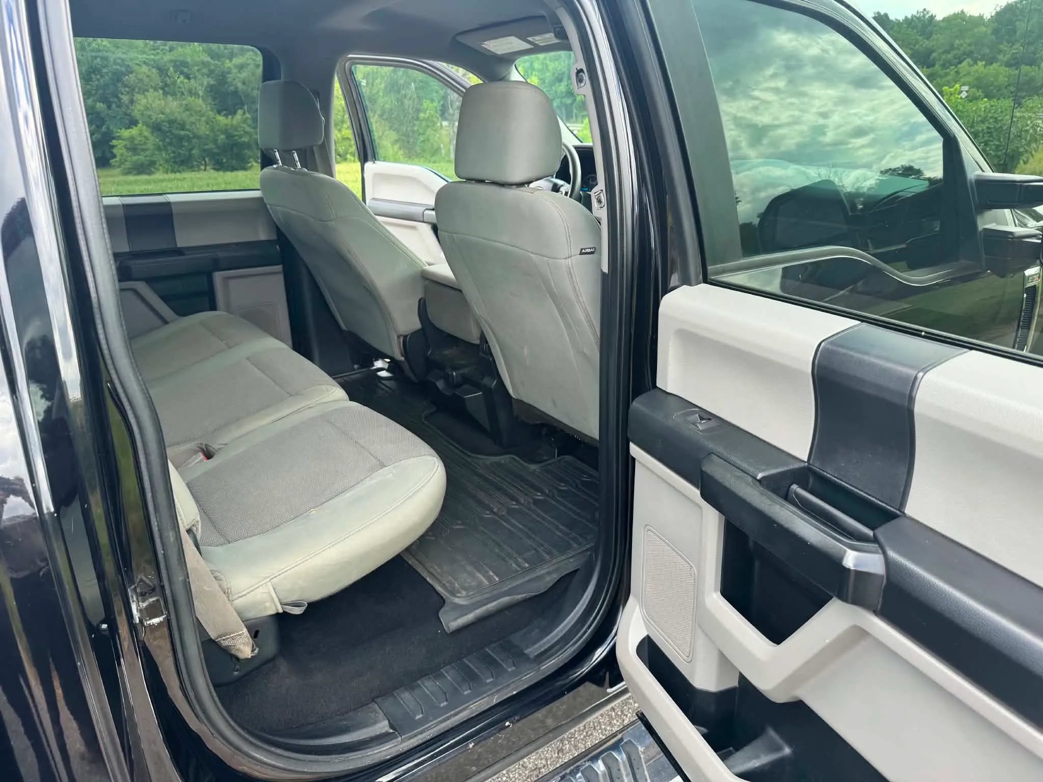 Used 2019 Ford F350 XL w/ STX Appearance Package AWD/4WD image 12