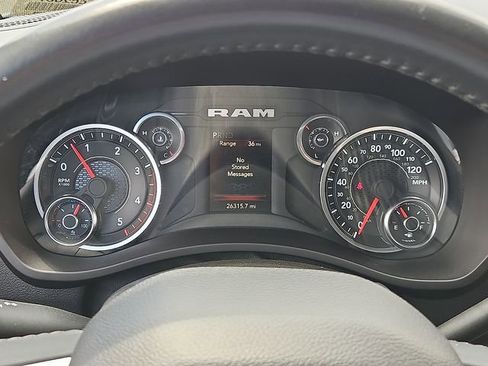 Used 2024 RAM 2500 Big Horn w/ Off Road Package AWD/4WD image 18