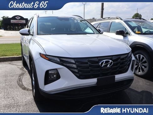 Used 2024 Hyundai Tucson SEL FWD image 3