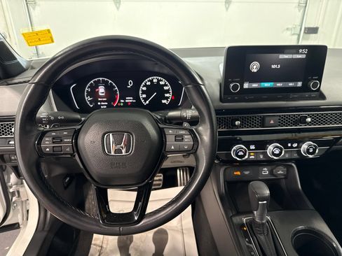 Used 2024 Honda Civic Sport image 28