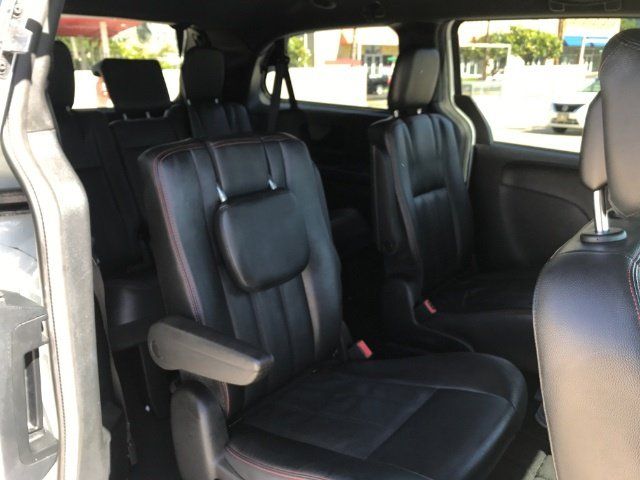 Used 2016 Dodge Grand Caravan R/T FWD image 7