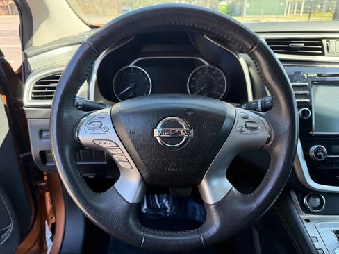 Used 2017 Nissan Murano SV image 21