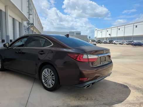 Used 2016 Lexus ES 350 image 7
