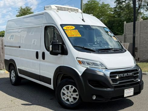 Used 2024 RAM ProMaster 1500 w/ Quick Order Package 22G SLT FWD image 2