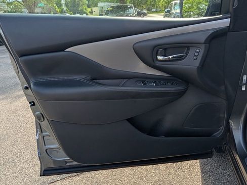 Used 2019 Nissan Murano AWD image 29
