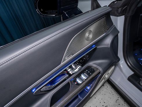 Used 2022 Mercedes-Benz SL 63 AMG 4MATIC image 15