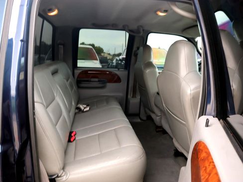 Used 2003 Ford F250 XL image 29