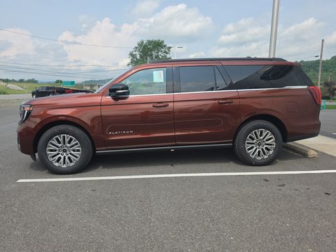 New 2027 Ford Expedition Max Platinum w/ Driver's Package AWD/4WD image 7