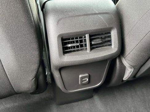 Certified 2023 GMC Terrain SLE w/ Driver Convenience Package image 15