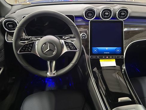 New 2026 Mercedes-Benz GLC 300 image 17