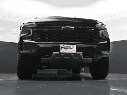 Used 2024 Chevrolet Tahoe Z71 w/ Luxury Package AWD/4WD image 46