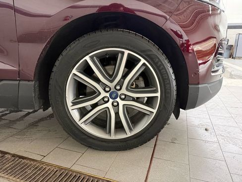 Used 2019 Ford Edge Titanium w/ Equipment Group 301A image 28