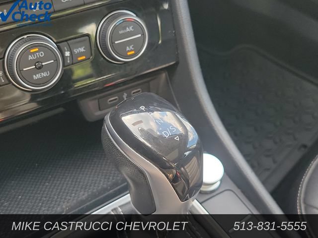 Used 2022 Volkswagen Jetta SE FWD image 17