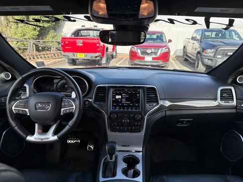 Used 2018 Jeep Grand Cherokee Trackhawk AWD/4WD image 22