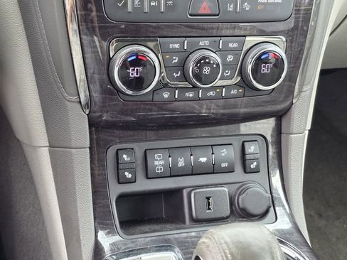 Used 2017 Buick Enclave Leather w/ Trailering Package image 21