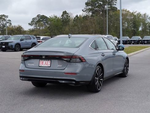 New 2026 Honda Accord Touring image 5