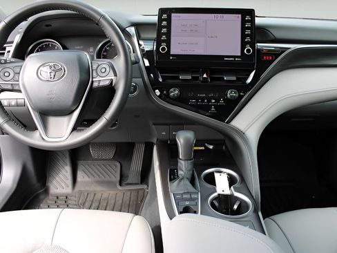 Certified 2024 Toyota Camry XLE w/ Cold Weather Package AWD/4WD image 10