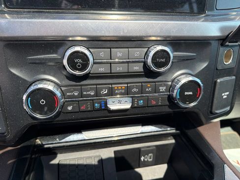 Used 2024 Ford F250 King Ranch AWD/4WD image 17