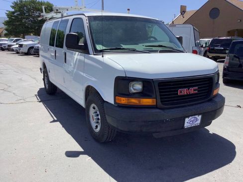 Used 2012 GMC Savana 2500 RWD image 6