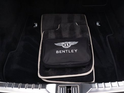 Used 2024 Bentley Continental GT Speed image 43