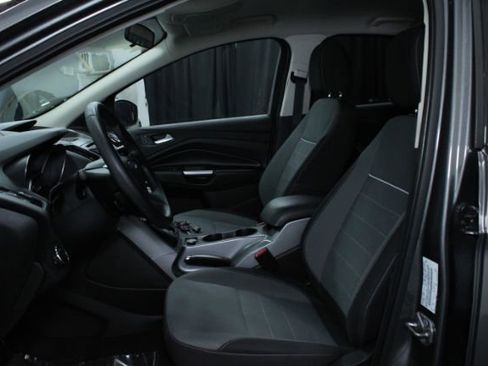 Used 2014 Ford Escape SE image 11