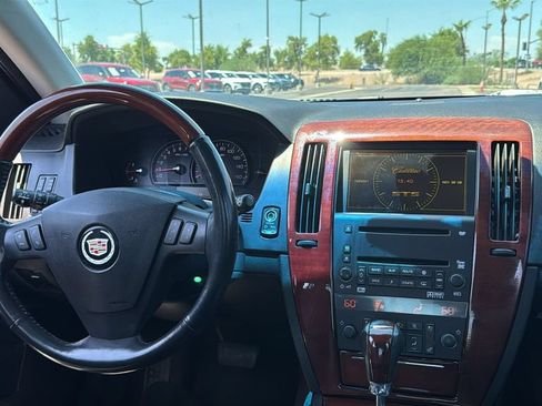 Used 2007 Cadillac STS V8 w/ Preferred Equipment Group AWD/4WD image 5
