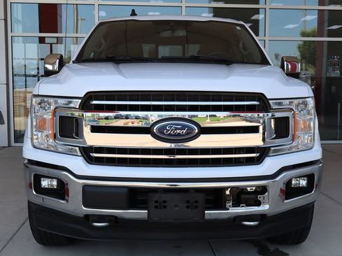 Used 2019 Ford F150 XLT w/ Equipment Group 302A Luxury AWD/4WD image 2