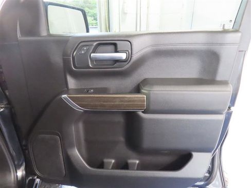 Used 2020 Chevrolet Silverado 1500 LT w/ Trailering Package AWD/4WD image 32