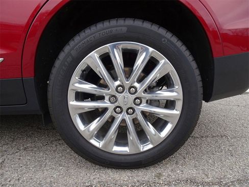 Used 2019 Cadillac XT5 Premium Luxury image 26