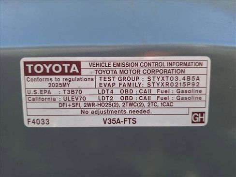 Used 2025 Toyota Tundra Limited image 22