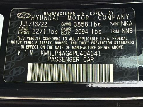 Used 2023 Hyundai Elantra Limited FWD image 27