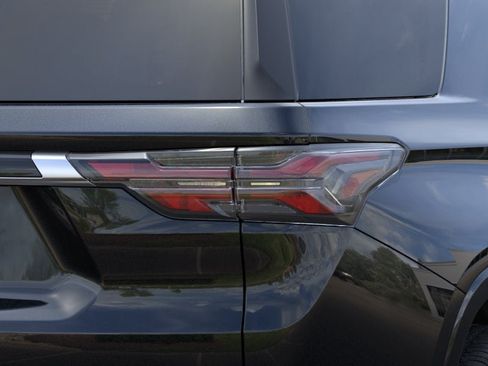 Certified 2023 Chevrolet Traverse Premier AWD/4WD image 48