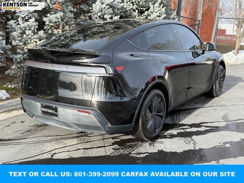 Used 2026 Tesla Model Y Premium image 9