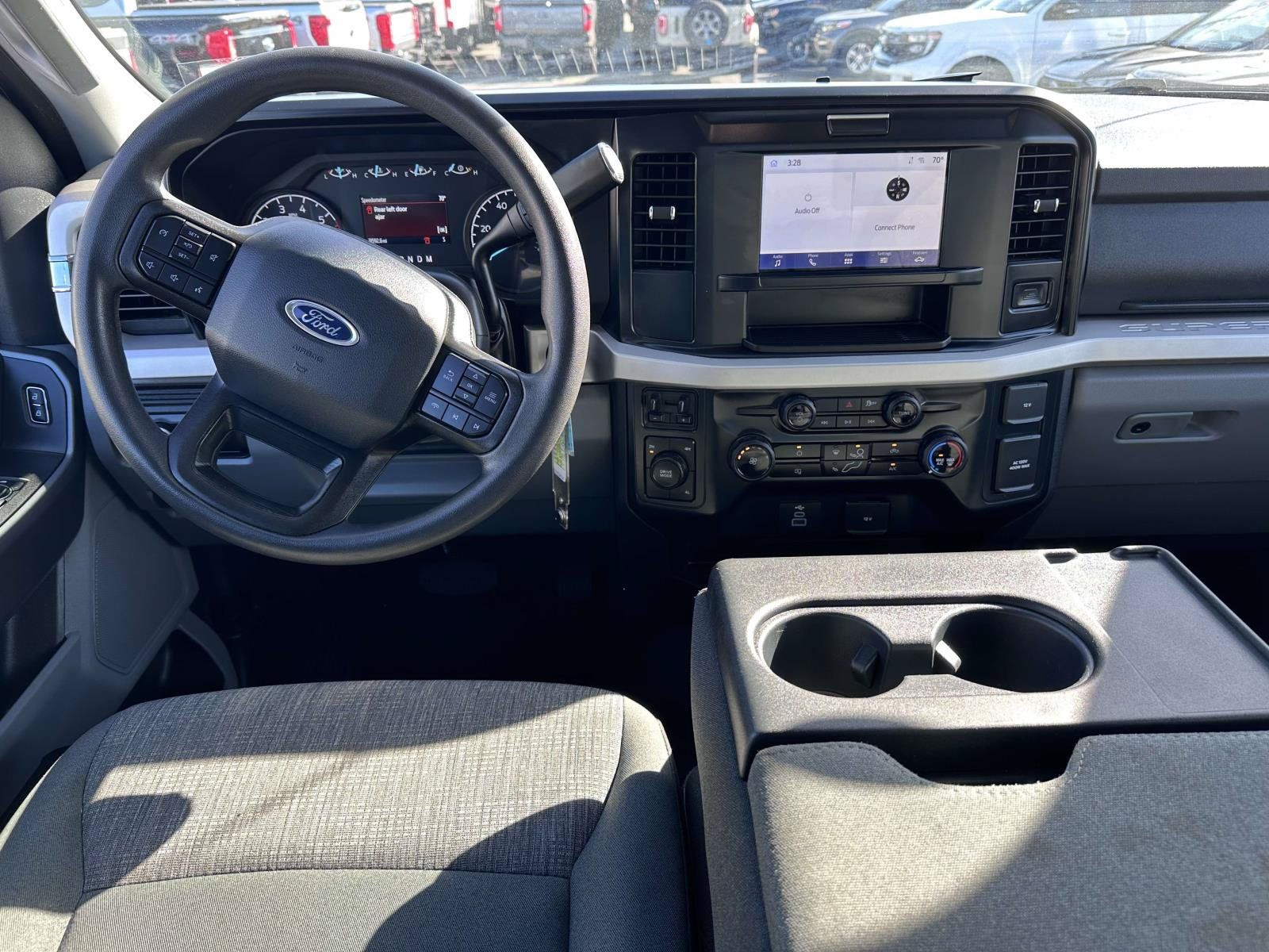 Used 2025 Ford F250 XLT AWD/4WD image 16