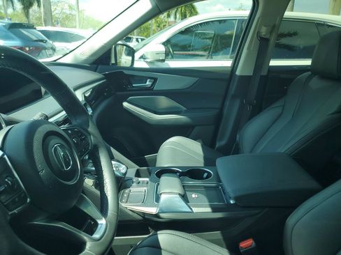 Certified 2024 Acura MDX FWD image 5