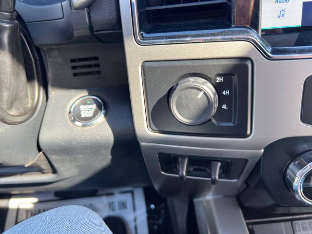 Used 2022 Ford F350 Lariat w/ Lariat Ultimate Package AWD/4WD image 28