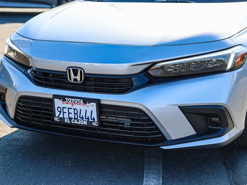 Used 2023 Honda Civic Sport image 19