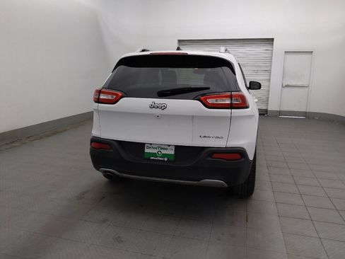 Used 2016 Jeep Cherokee Limited FWD image 7