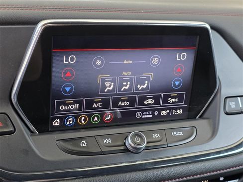 Used 2021 Chevrolet Blazer RS image 17