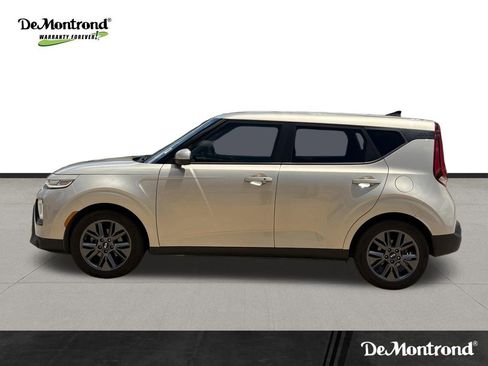 Used 2020 Kia Soul EX FWD image 8