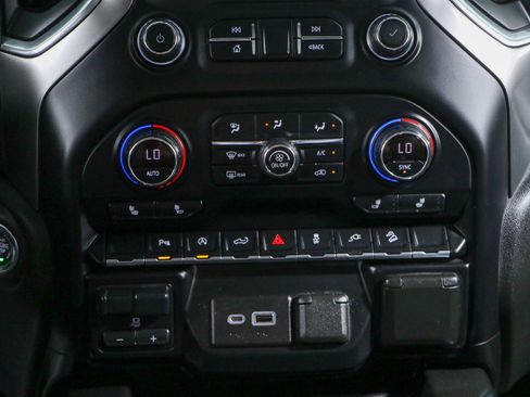 Used 2021 Chevrolet Silverado 1500 LT Trail Boss w/ Convenience Package II AWD/4WD image 21