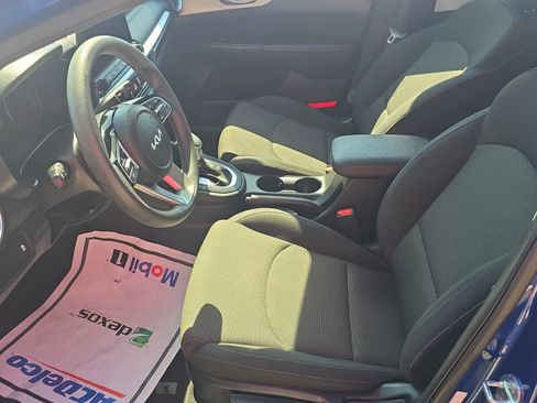 Used 2024 Kia Forte LXS image 12