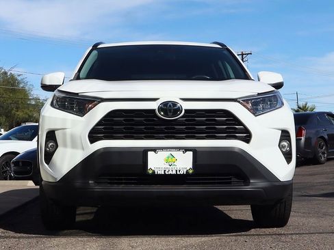 Used 2019 Toyota RAV4 XLE image 17