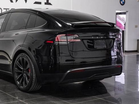 Used 2023 Tesla Model X Plaid image 16