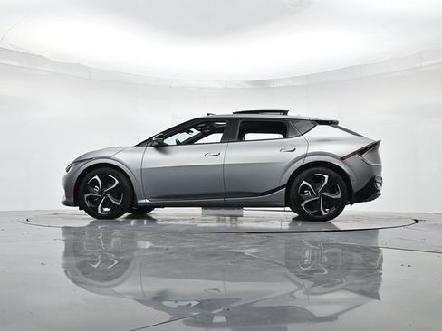 Used 2023 Kia EV6 GT-Line w/ GT-Line White Seat Package image 40